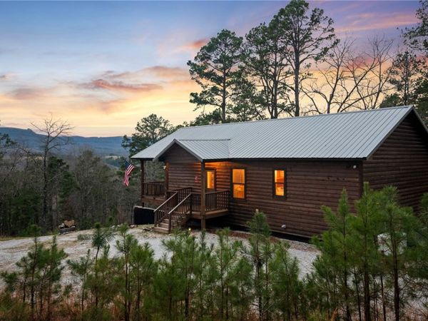 920 NC 3855, Hasty, AR 72640