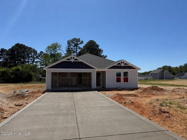 124 Baxley Drive, Dunn, NC 28334