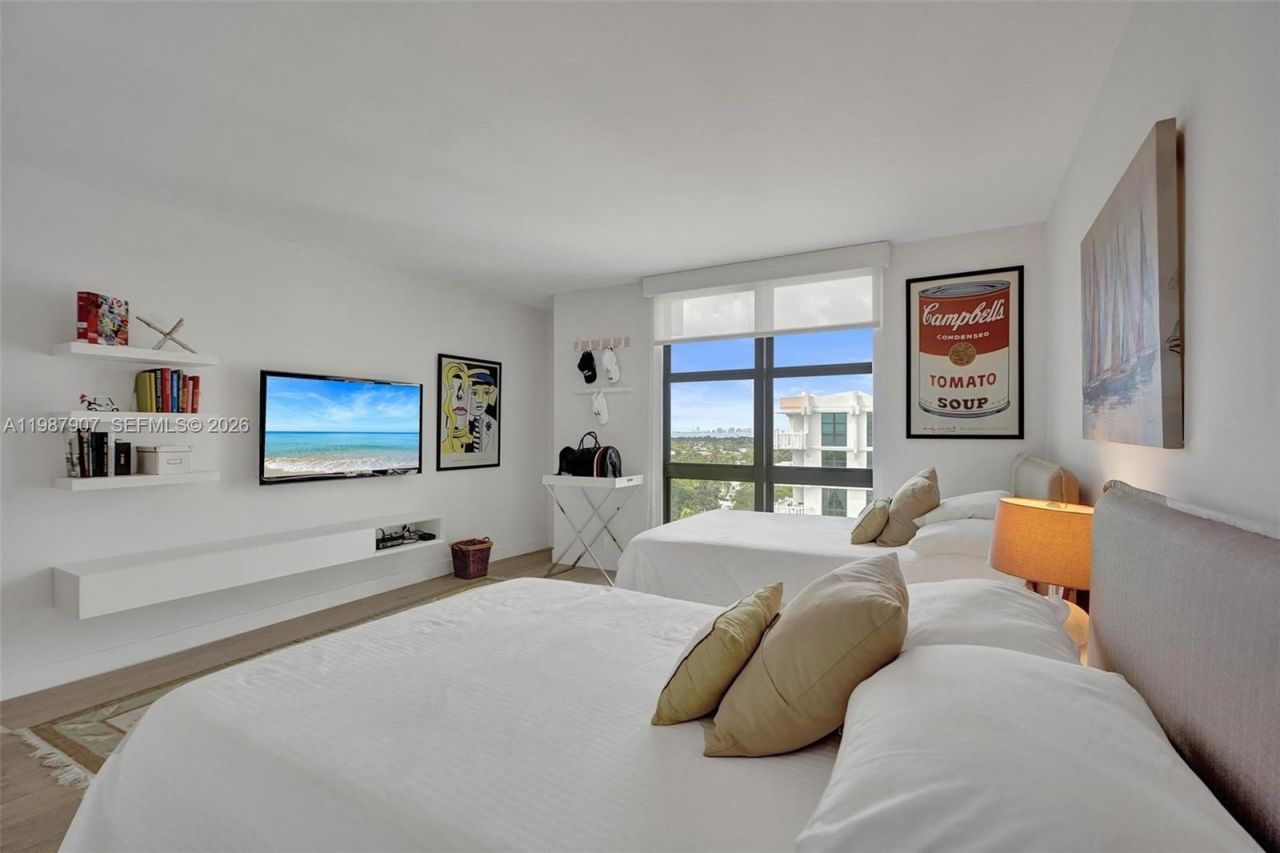 1121 Crandon Blvd , Unit D1202, Key Biscayne, FL 33149 Photo