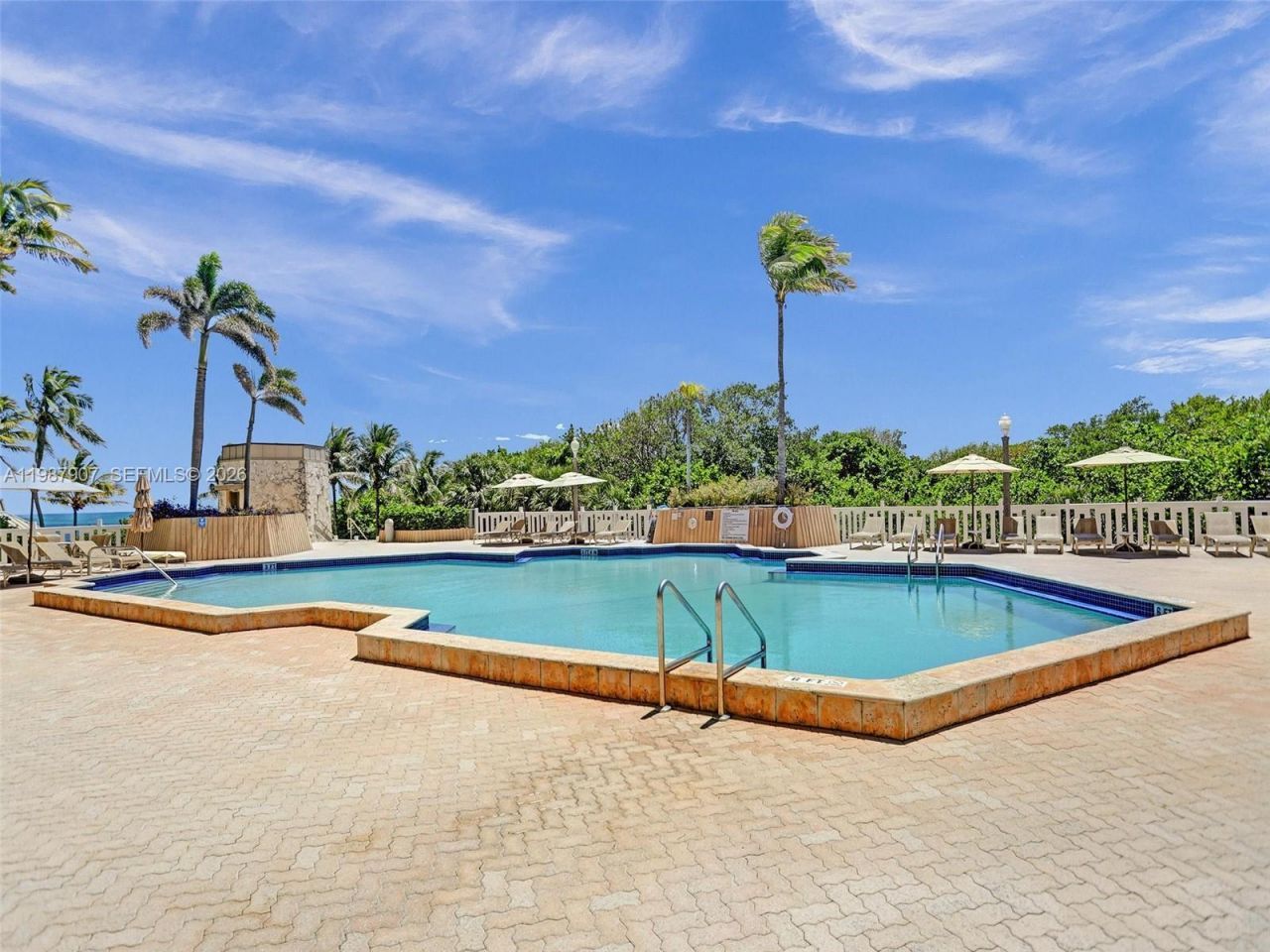 1121 Crandon Blvd , Unit D1202, Key Biscayne, FL 33149 Photo