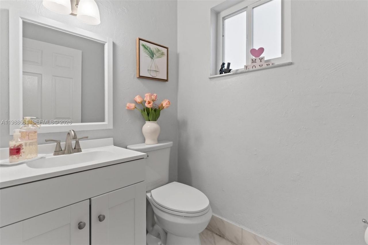 3309 San Remo Cir, Homestead, FL 33035 Photo