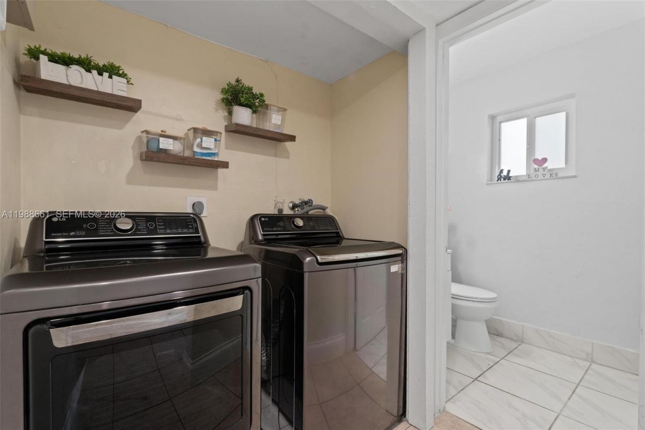 3309 San Remo Cir, Homestead, FL 33035 Photo