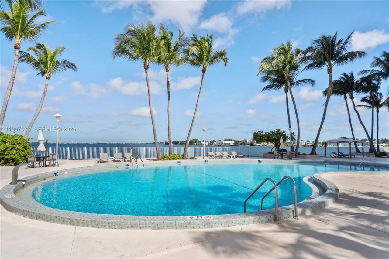 1865 79th Street Cswy, Unit 14K, Miami Beach, FL 33141 Photo
