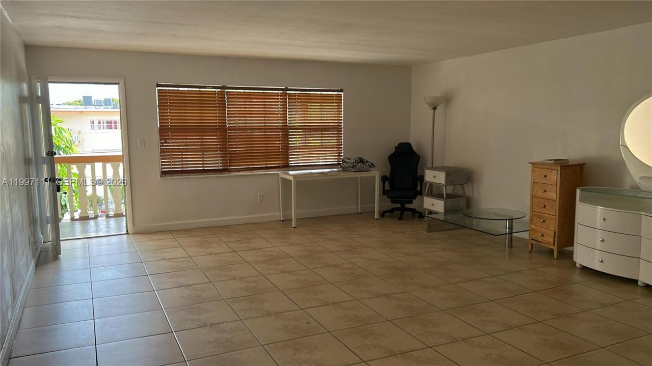 1855 NE 121st St , Unit 35, North Miami, FL 33181 Photo