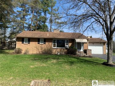 30 Magnolia Avenue, Jamestown, NY 14701