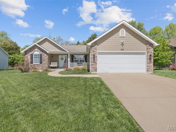 1219 Woodside Drive, Arnold, MO 63010