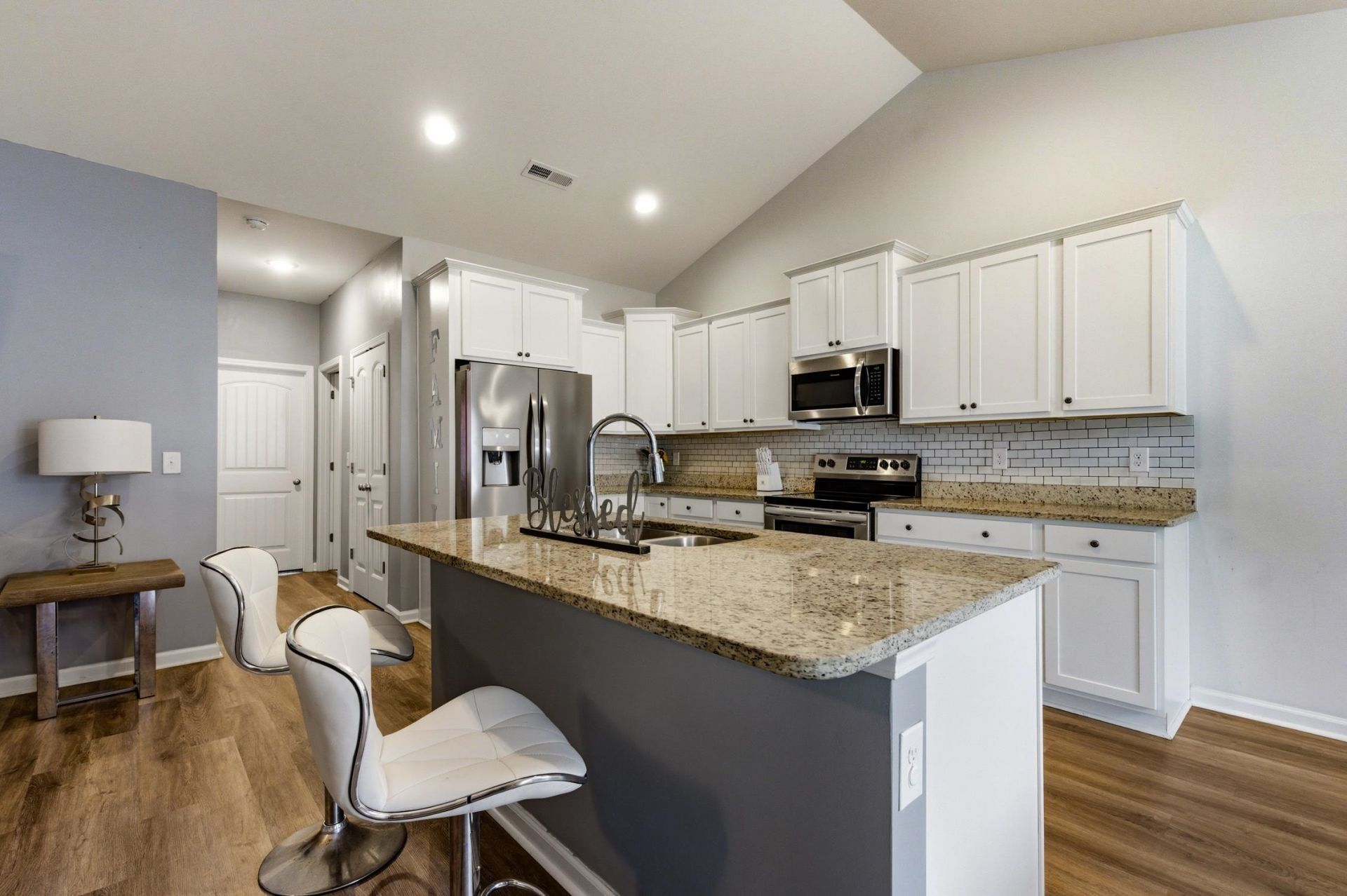 4604 Long Avenue Ext.  Photo 10