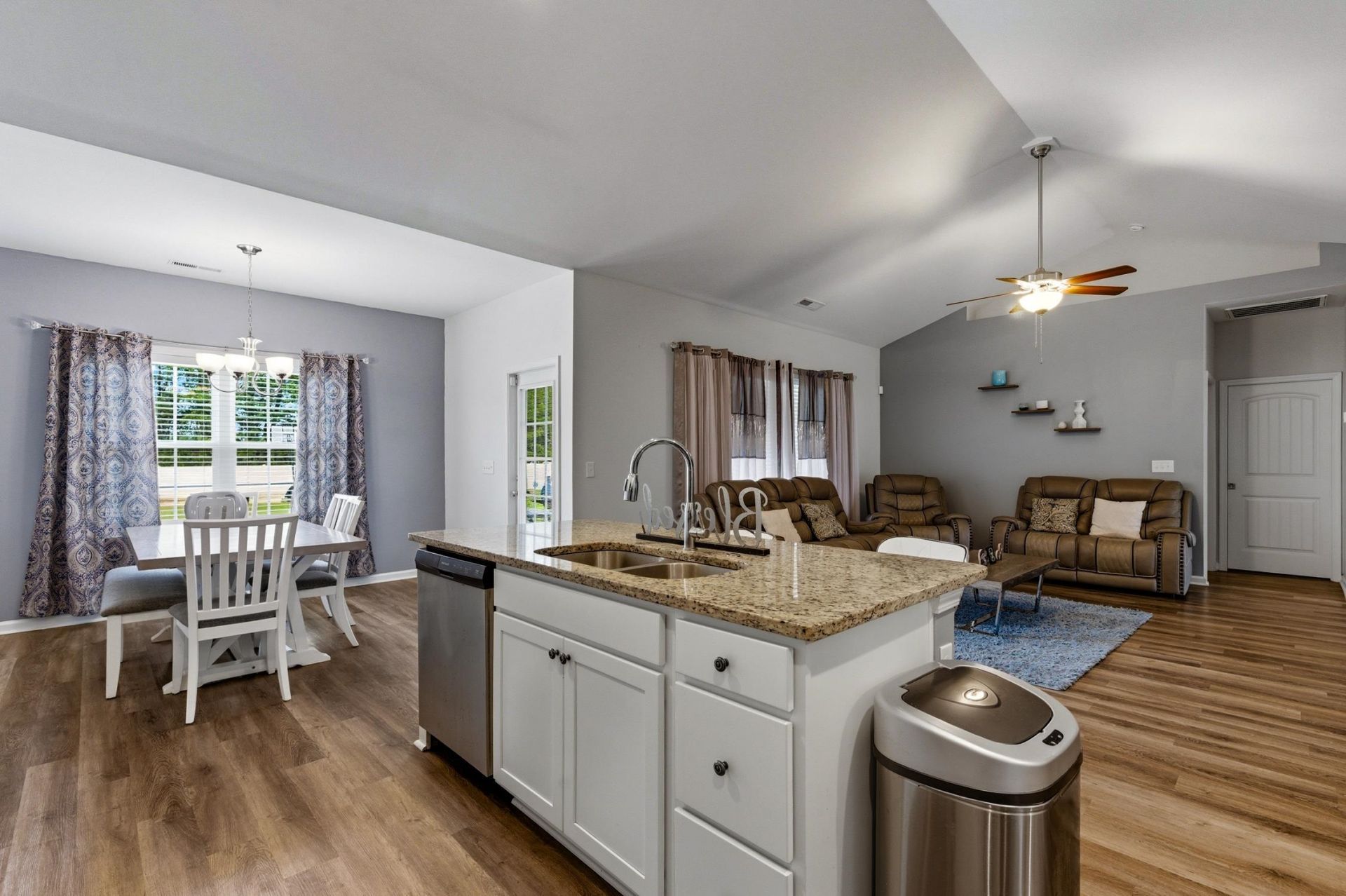 4604 Long Avenue Ext.  Photo 13