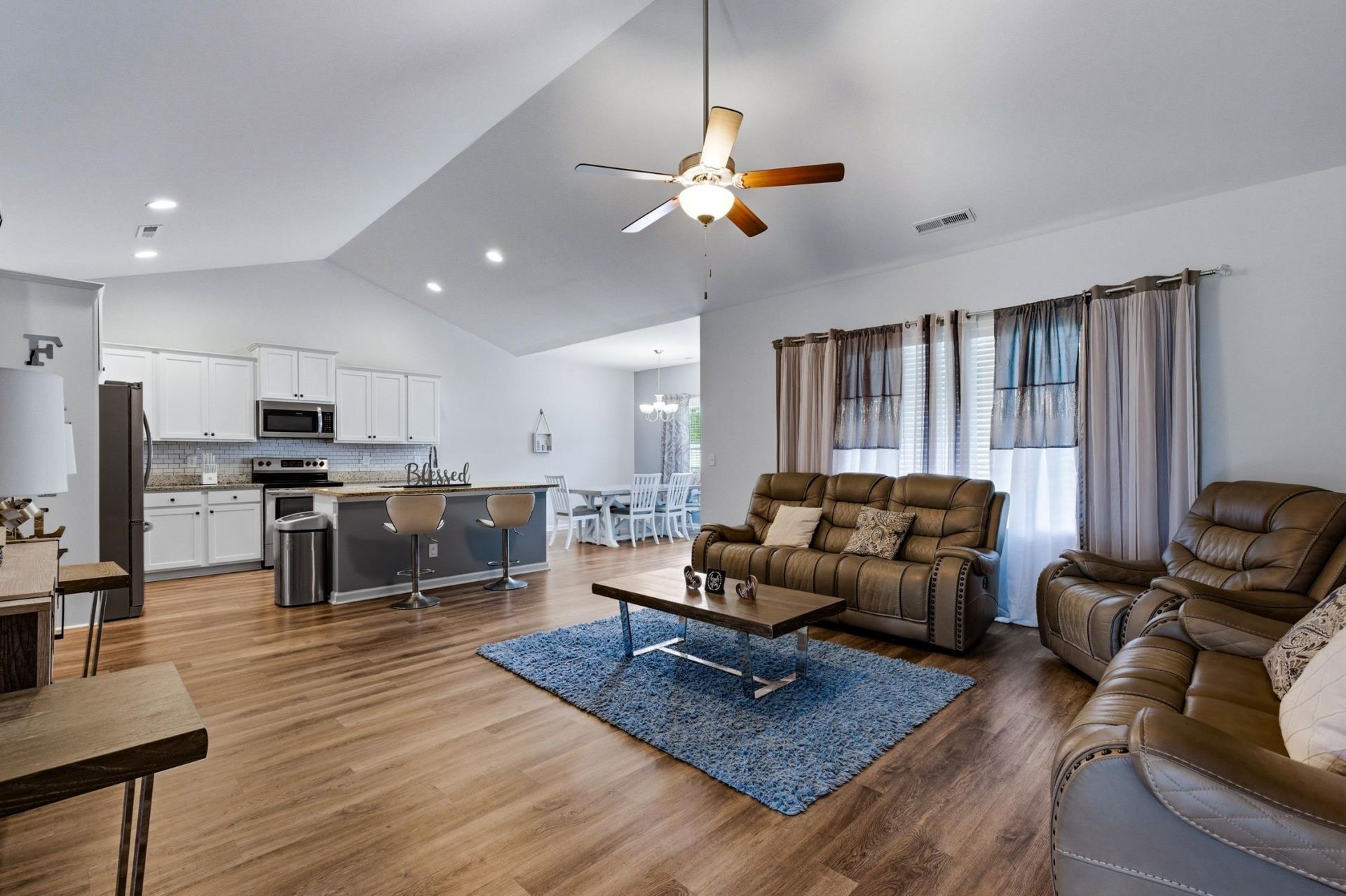 4604 Long Avenue Ext.  Photo 7