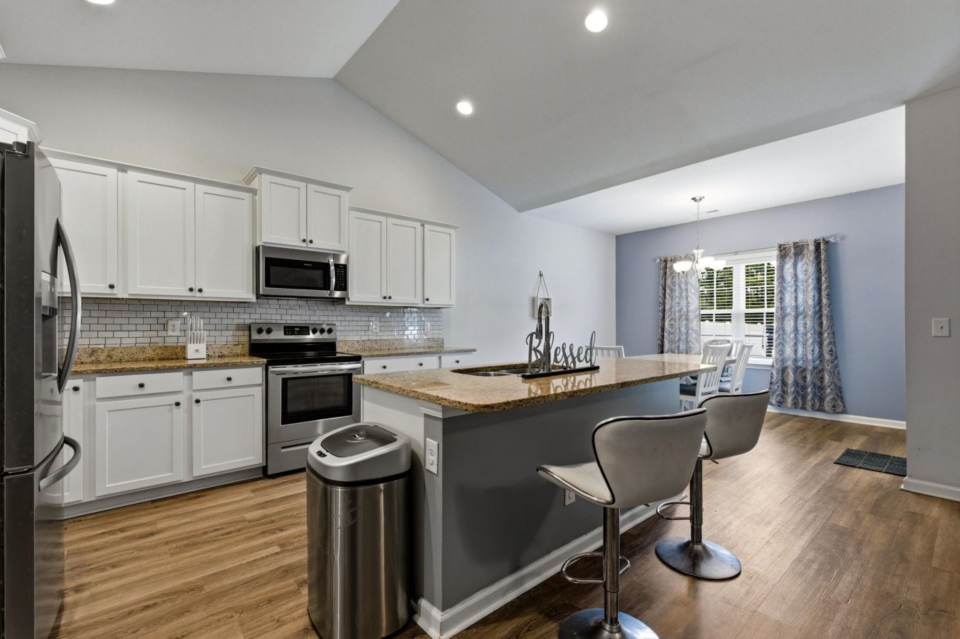 4604 Long Avenue Ext.  Photo 9