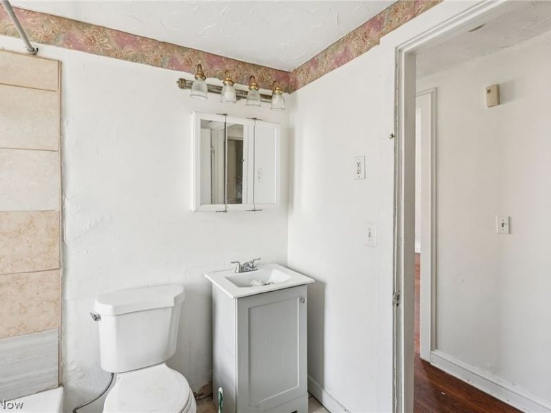 22350 Tracy Avenue, Euclid, OH 44123 Photo 15