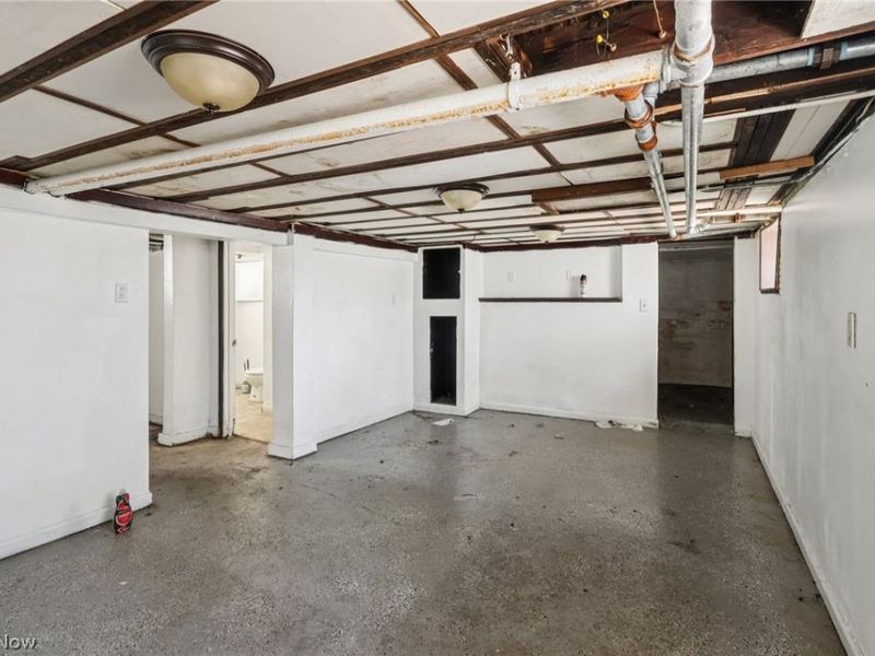 22350 Tracy Avenue, Euclid, OH 44123 Photo 24