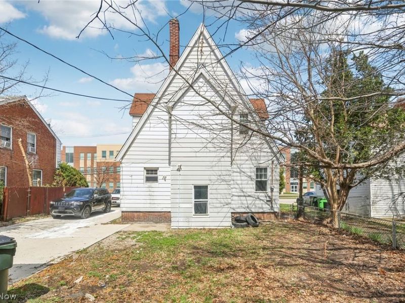 22350 Tracy Avenue, Euclid, OH 44123 Photo 32