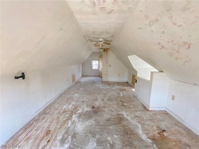 3344 Woodbridge Avenue , Cleveland, OH 44109 Photo 13