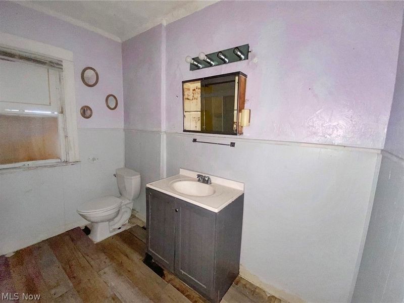 3344 Woodbridge Avenue , Cleveland, OH 44109 Photo 9