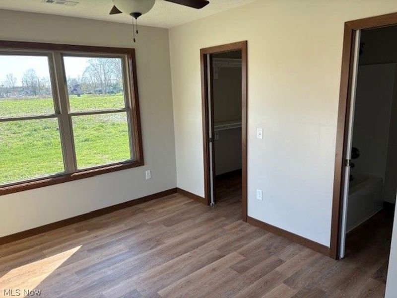 2731 Barnhill Road SE, New Philadelphia, OH 44663 Photo 2