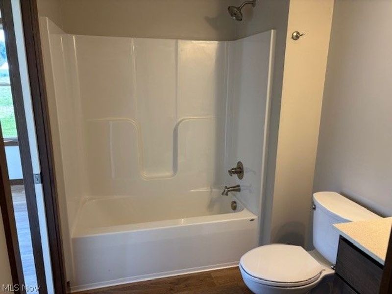 2731 Barnhill Road SE, New Philadelphia, OH 44663 Photo 8