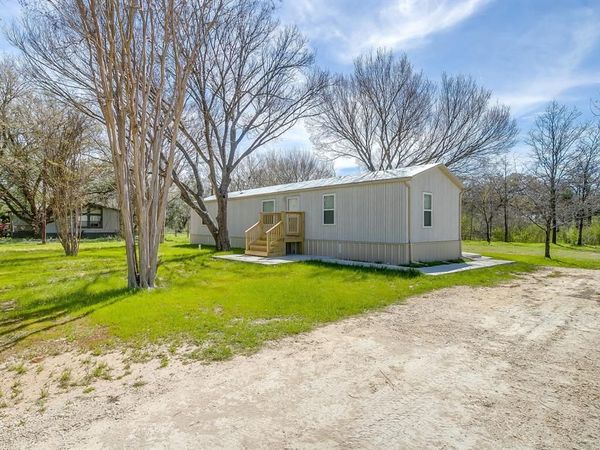 1948 Lariat Lane, Burleson, TX 76028