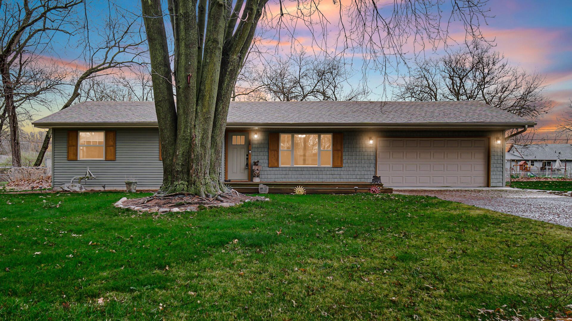 10353 N 493 E, Demotte, IN 46310 Main Photo