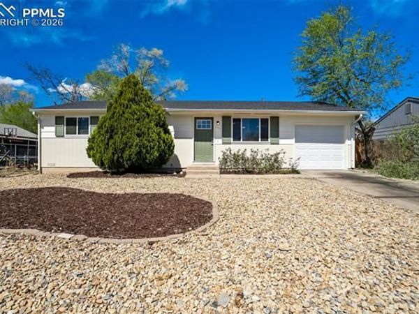 2050 Del Mar Drive, Colorado Springs, CO 80910