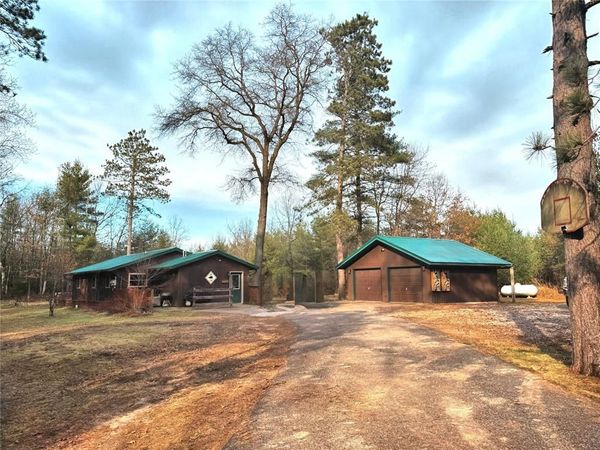 W9110 Carmon Lane, Hatfield, WI 54615