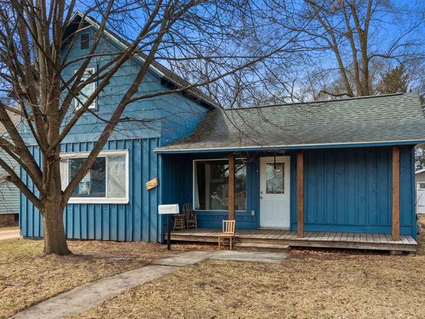 2016 MICHIGAN AVENUE, Stevens Point, WI 54481