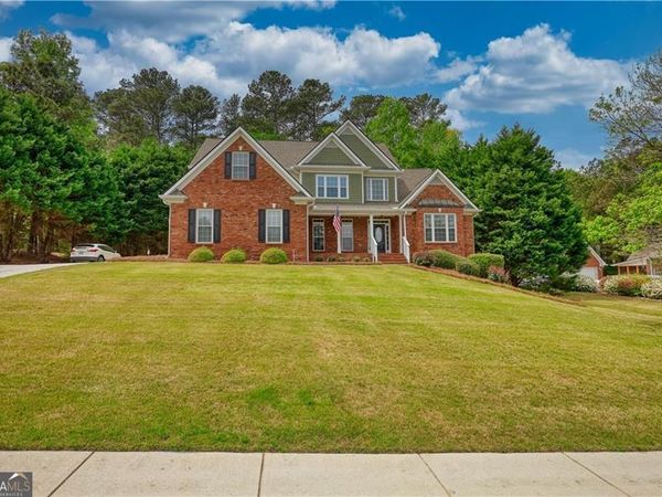 217 Amelia Way, Loganville, GA 30052