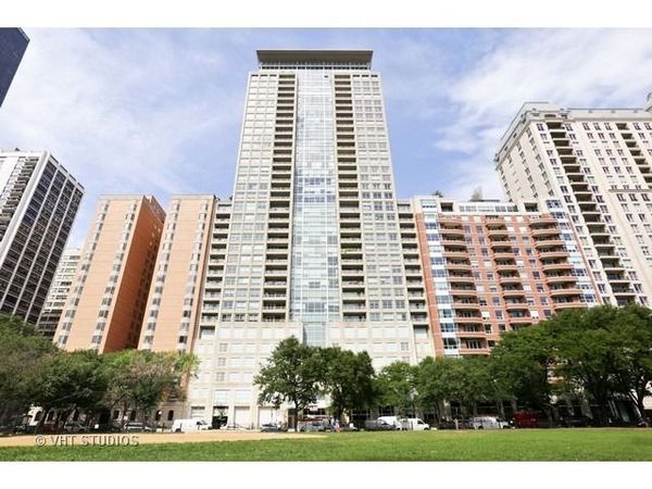 250 E Pearson Street, Unit 1006, Chicago, IL 60611