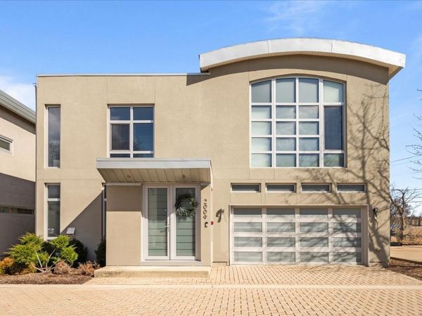 2009 Skyelar Court, Highland Park, IL 60035