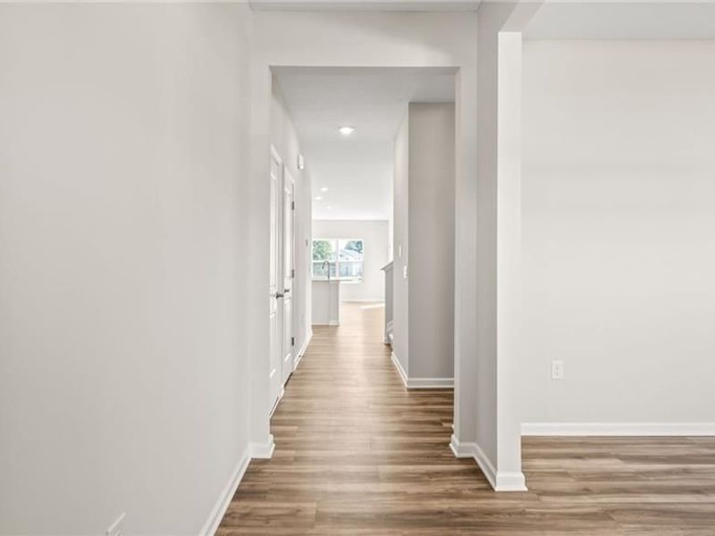 2823 Netherfield Circle, Troy, OH 45373 Photo 6