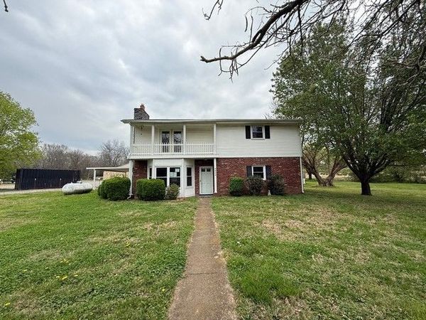 2104 Patricia Dr , Shelbyville, TN 37160