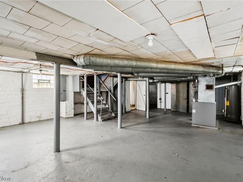 293 E 151 Street, Cleveland, OH 44110 Photo 28