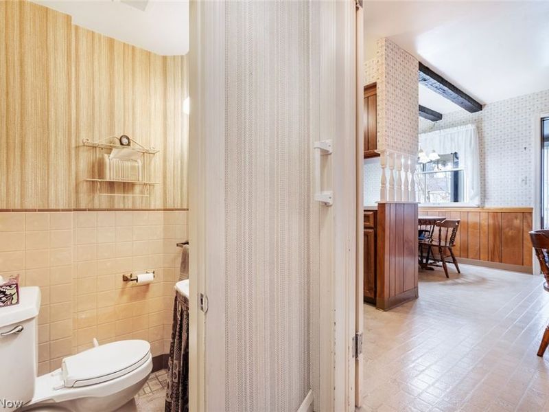 2504 Cardinal Drive, Youngstown, OH 44505 Photo 12