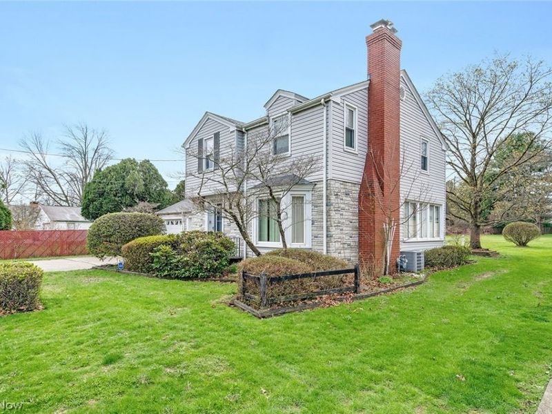 2504 Cardinal Drive, Youngstown, OH 44505 Photo 4