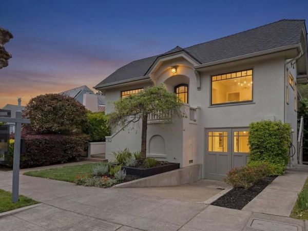 1362 Trestle Glen Rd., Oakland, CA 94610