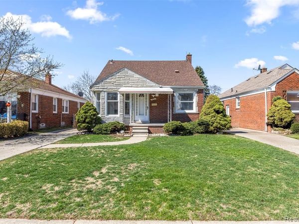 1831 N Lafayette Street, Dearborn, MI 48128