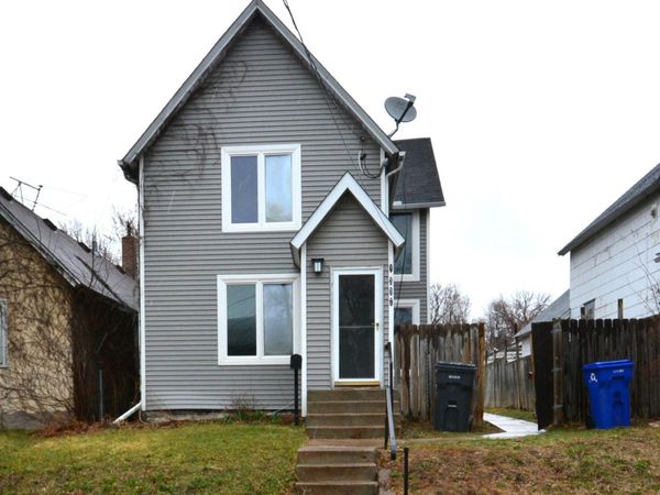 397 Burgess Street , Saint Paul, MN 55117