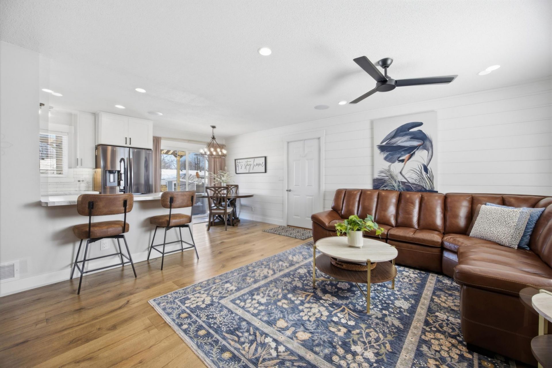 844 12th Avenue W primary photo