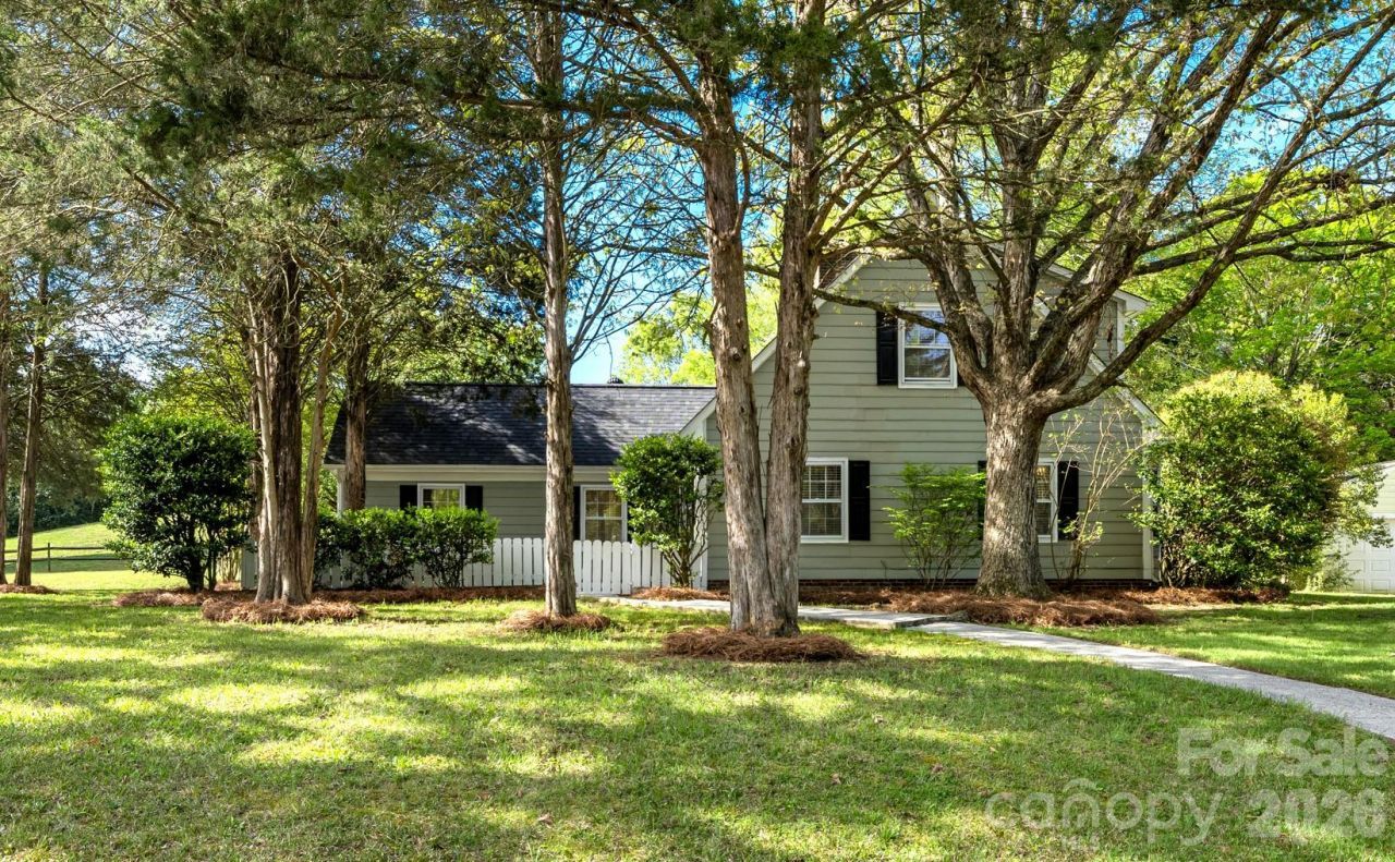 7456 Crowflock Court, Charlotte, NC 28226 Main Photo