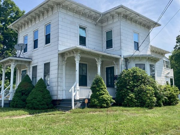 10 Wall , Middletown, CT 06457