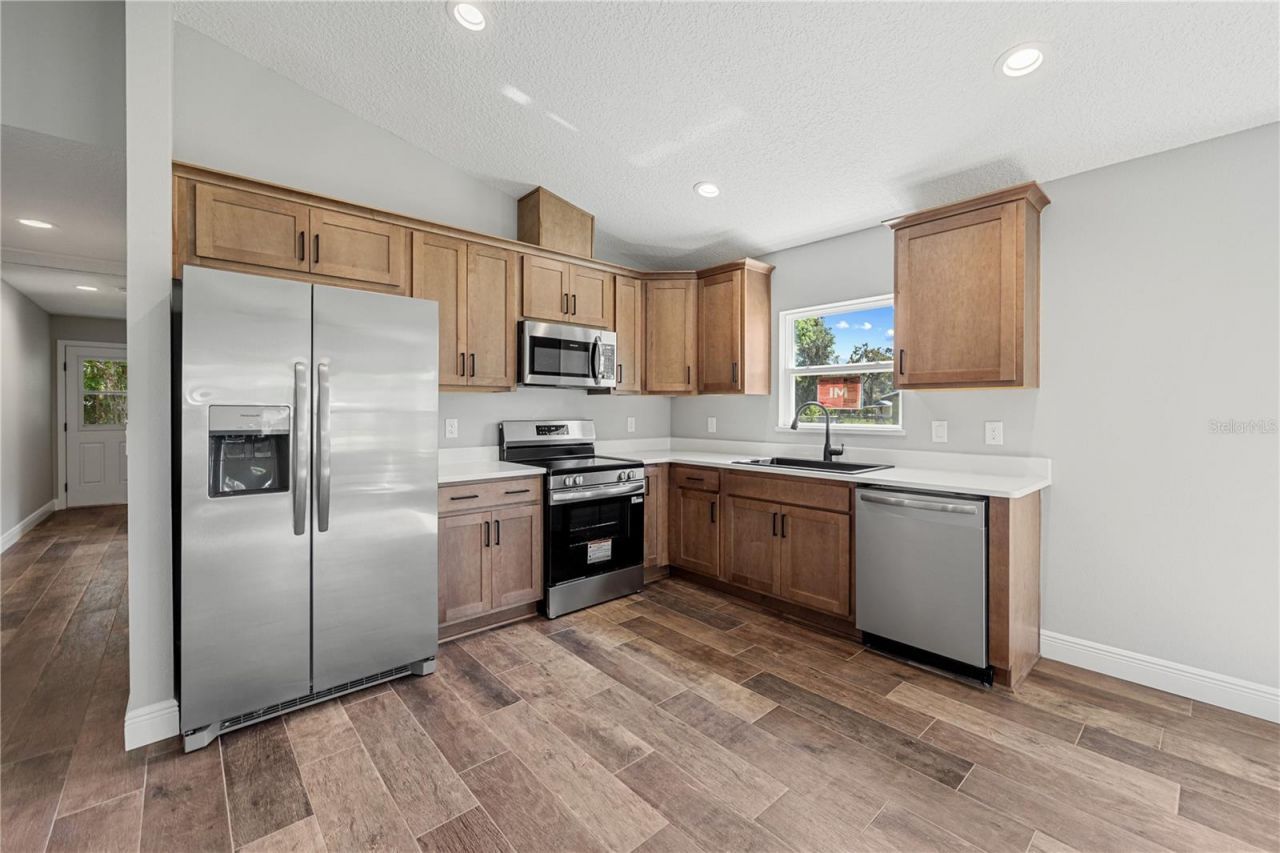 1025 Cr 452a, Lake Panasoffkee, FL 33538 Photo