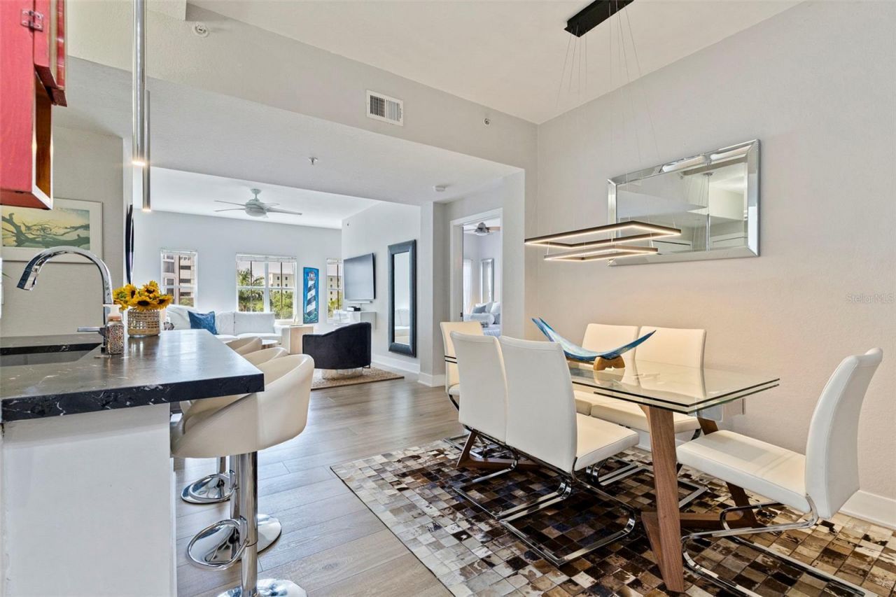 200 4th Avenue S, Unit 321, Saint Petersburg, FL 33701 Photo