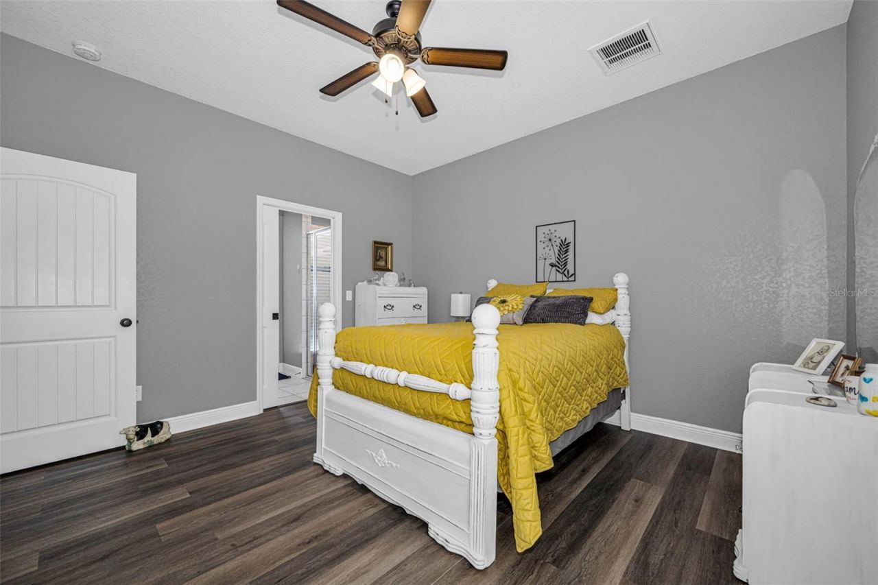 15747 Sago Drive , Brooksville, FL 34604 Photo