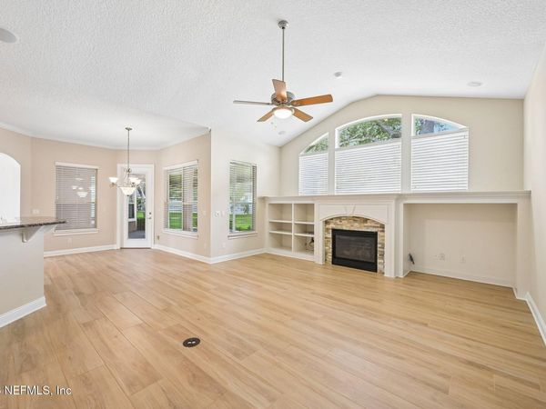 725 PINEY Place, Jacksonville, FL 32259