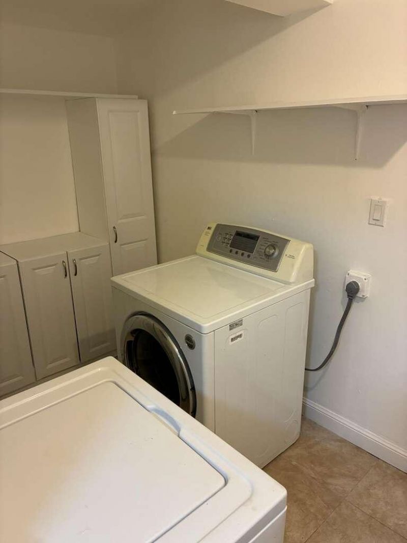 1741 NW 27th Avenue, Fort Lauderdale, FL 33311 Photo