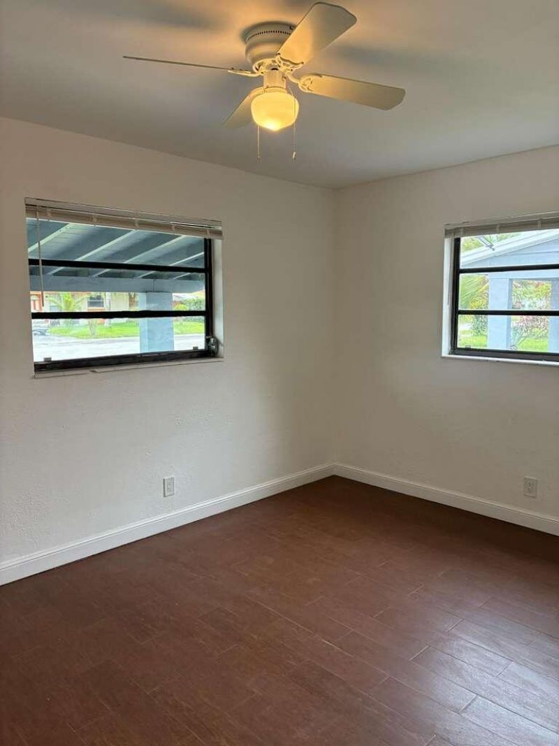 1741 NW 27th Avenue, Fort Lauderdale, FL 33311 Photo