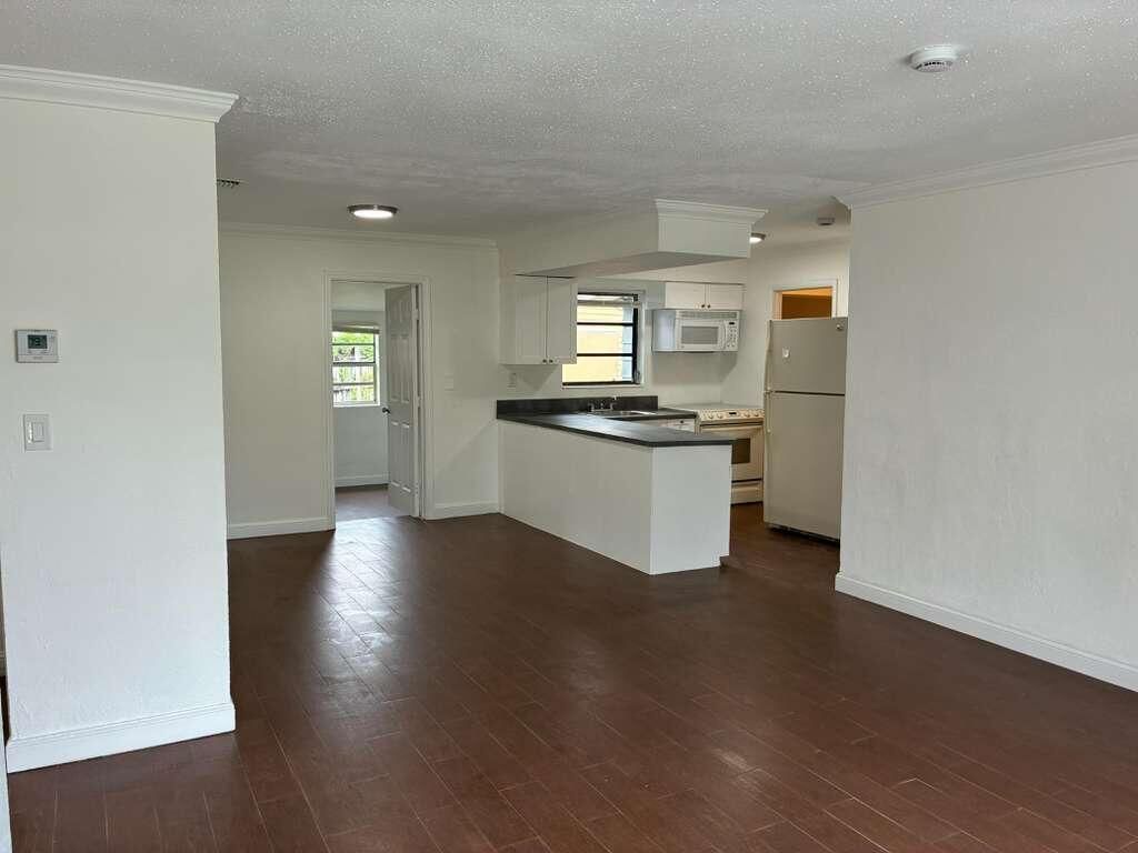 1741 NW 27th Avenue, Fort Lauderdale, FL 33311 Photo