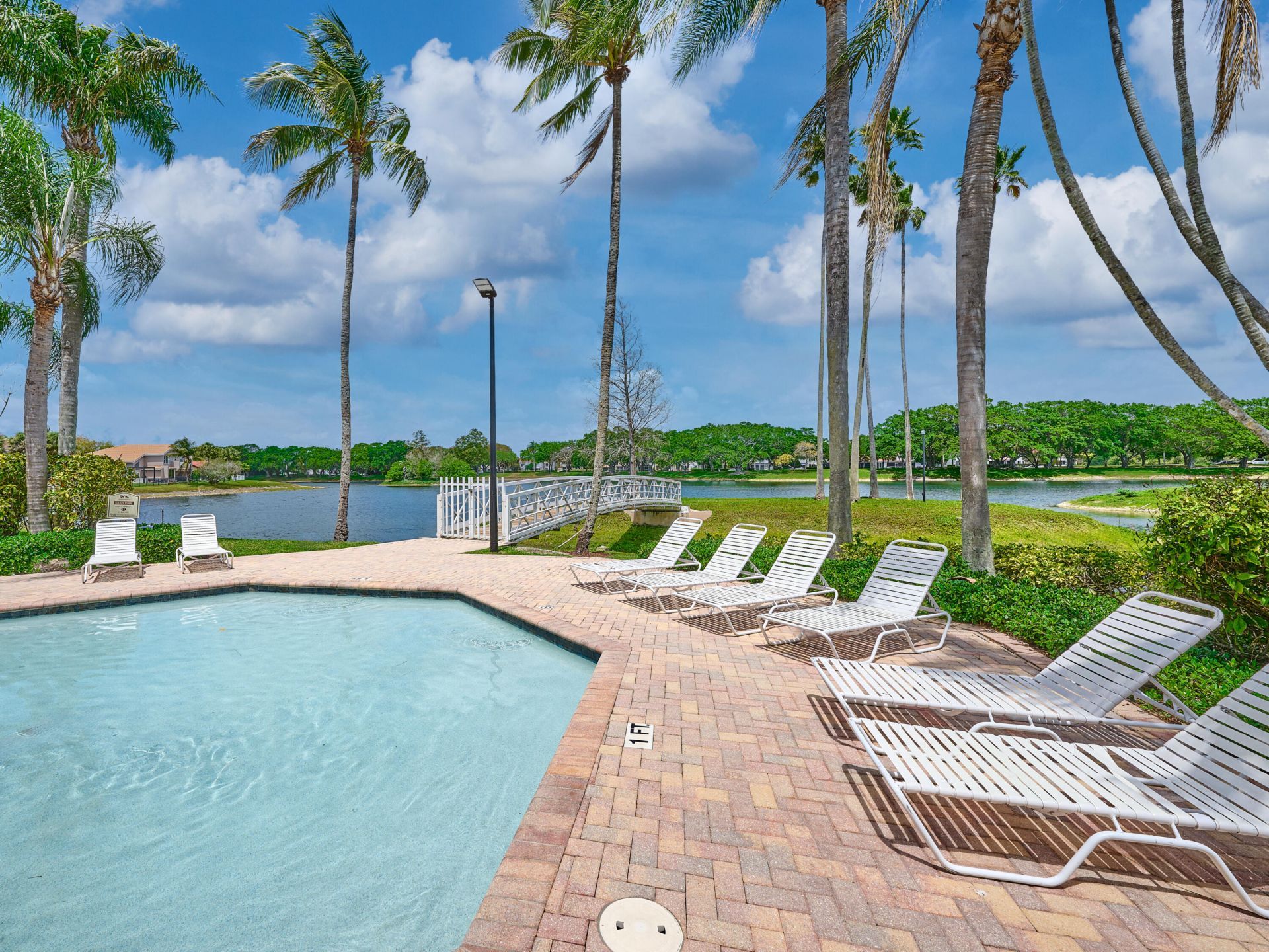 10414 Buena Ventura Drive, Boca Raton, FL 33498 Photo