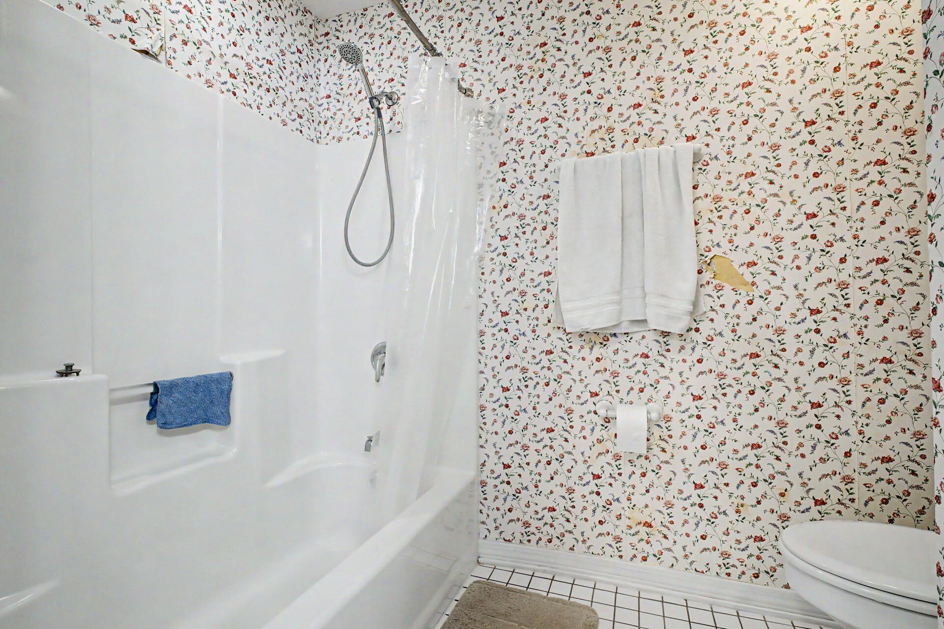 7327 Glidden Lane, Pensacola, FL 32526 Photo