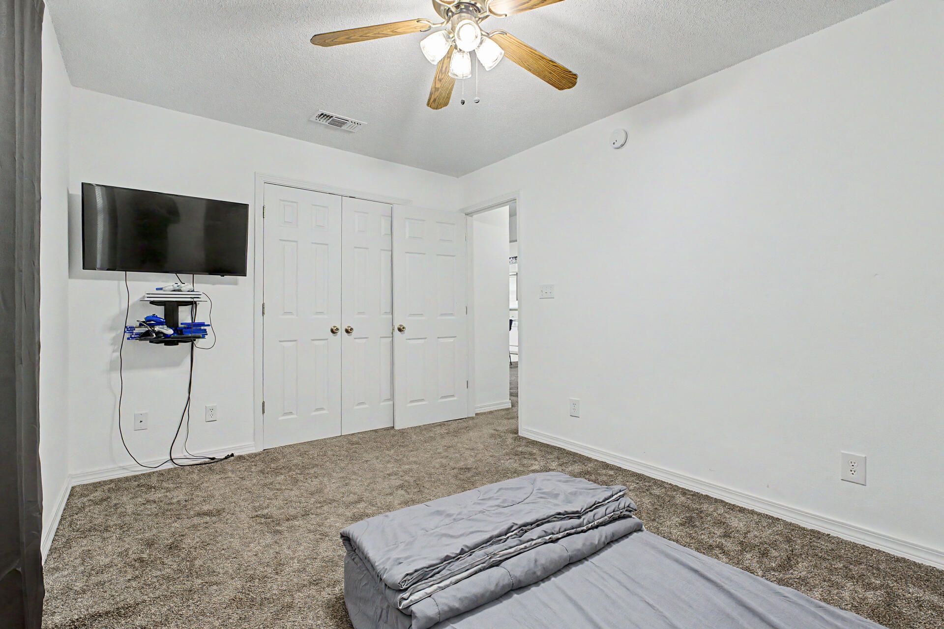 7327 Glidden Lane, Pensacola, FL 32526 Photo